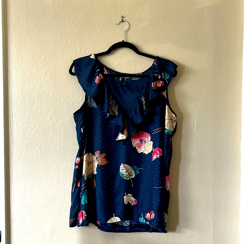 Yumi Kim Blue Floral Print Sleeveless Ruffle V-neck Work Blouse 100% Silk Top M